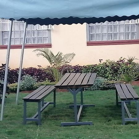 The Rhine Guest House - เอลโดเร็ท ภายนอก รูปภาพ