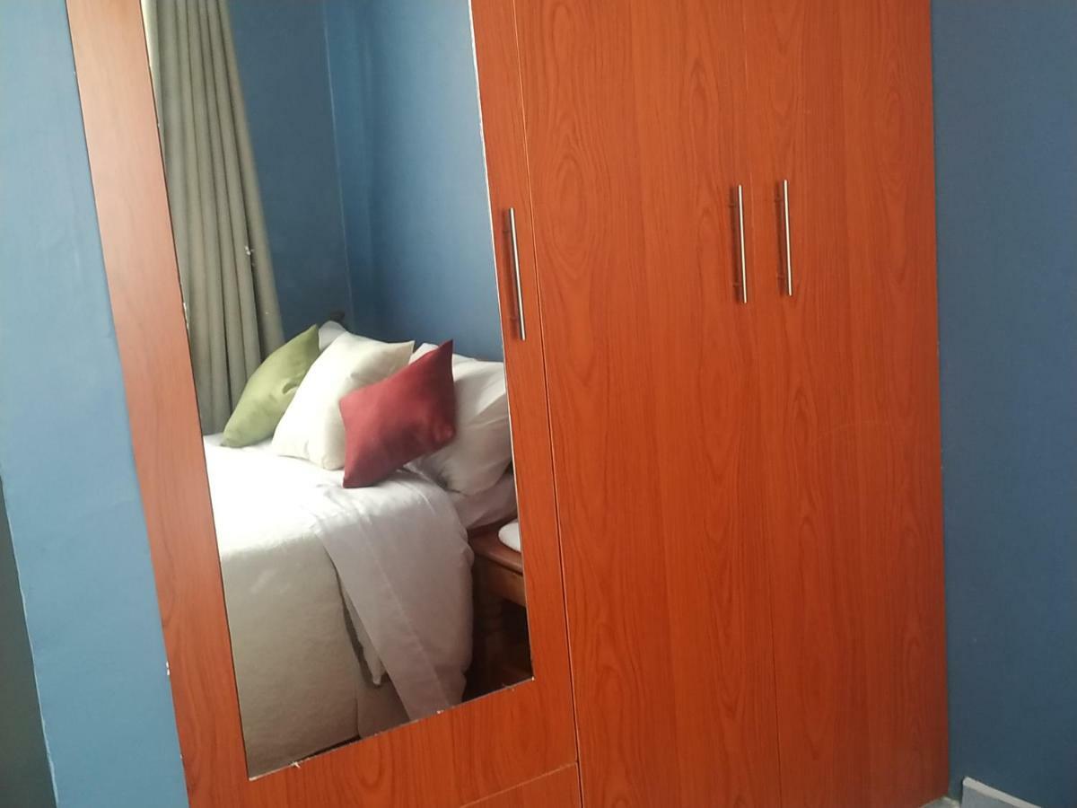 The Rhine Guest House - เอลโดเร็ท ภายนอก รูปภาพ